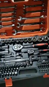 82PCS / 46PCS Socket Wrench & Ratchet Spanner Tool Set with Box – Spark Plug & Repair Kit for Home and Automotive Use