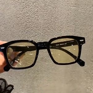 Kacamata Fashion Pria & Wanita Model Persegi Lensa Warna Anti Silau Aksesoris Fashion Wanita Pria