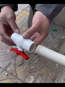 Dụng cụ cắt ống nước PVC NPT – Kìm cắt ống cầm tay bền bỉ kích thước 1/2" 3/4" 1" màu vàng