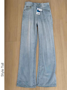 กางเกงยีนส์ทรงตรงเอวสูงผ้าเดนิมสีน้ำแข็งสำหรับผู้หญิงในช่วงฤดูร้อน กางเกงขายาวทรงหลวมสบาย ๆ ทรงหลวม ทรงหลวม ทรงหลวม