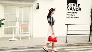 New 2023 Arsmundi Luxury Handbags Women Bags Designer Fashion Patent Leather Elegant Evening Formal Hand Bags For Wedding Party