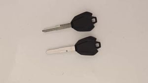 Jingyuqin Vỏ Chìa Khóa Xe Máy Dành Cho Suzuki Honda Piaggio Beverly Fy Tourer MP3 Xevo GSX250/DL250 DR/TR/CXR300 Tên Cướp B-King ABS + Kim Loại