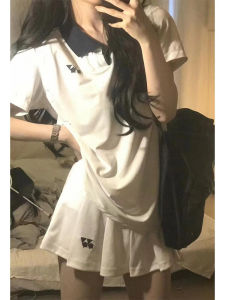 ชุดกีฬาผ้าฝ้ายระบายอากาศสําหรับผู้หญิงสไตล์เกาหลีชุดลําลองฤดูร้อนพร้อมแขนสั้นและปกปกสองชิ้น