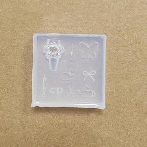 1PC Nail Art Decoration Nails Templates Cartoon Puppy Bowknot Manicure Design Tools Y2k Dolphin Musical Note Silicone Nail Mold