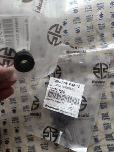 KARET STOPLAMP BELAKANG NINJA 150SS R DAMPER LAMPU DEPAN NINJA R KARET GROMMET LAMPU DEPAN NINJA R 92075-1690