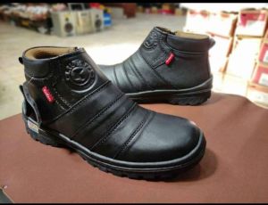 SEPATU PRia kulit cod