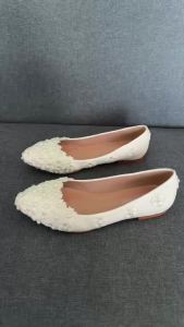Dress Shoes Women Flats White Pearls Lace Ballet Dressy Comfortable Low Heel Elegant Pointed Toe Flower Bridal Pumps