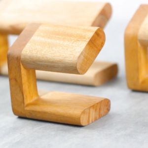 Stand Pajang Kayu Display Jam Tangan 1 - INPI House