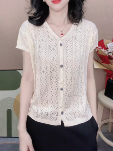 QINGNAER | Slimming V-Neck Laced Sweater for Large Sizes