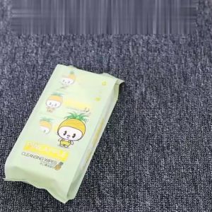 READY BANDUNG HARGA 1 PCS TISSUE BASAH MINI KARAKTER TRAVEL 1 PACK ISI 8 PCS TISU PORTABLE / WEY WIPE BEBAS ALKOHOL 8IN1