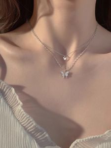 Graceful Double Bow Choker Necklace