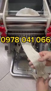 Máy cán sợi mỳ sợi phở sợi bánh canh chạy điện công suất 750 lô cán 24cm