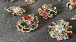 Trendy Luxury Floral Brooch