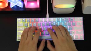 Mechanical keyboardT62 RGB backlit wired keyboard red switchcustomized hot-swappable gaming and e-sports keyboard