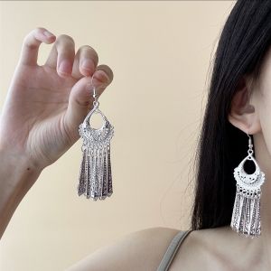 Vibrant Minority Silver Skirt Ear Cuff Beach Vacation Ethnic Style Fan Shape Tassel Womens Fashion Jewelry Accessories