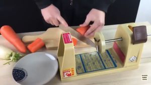 เครื่องสไลด์หัวไชเท้า เครื่องตัดผัก  Multifunction Grater🥕พร้อมส่ง🥕