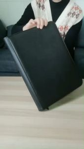 4/9-pocket premium leather photo album with zipper suitable for KPOP NBA Pokemon Yu Gi Oh and other collectible cards