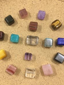 Natural Crystal Pink Quartz Black Obsidian Gold And Silver Agate Red Patterned Stone Powder Crystal Cube Loose Beads DIY Beads