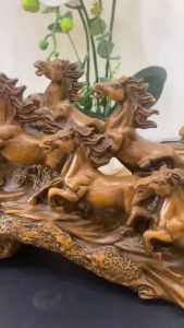 Tượng Bát Mã Truy Phong chất liệu Composite và bột đá sơn tĩnh điện hàng cao cấp nhập khẩu Đài Loan