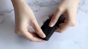 Hair Thinning Razor Comb Double Sided Salon Hairdressing Grooming Trimmer Shaving Shaper Cutter Salon Scissor 削薄发刀片梳子刘海削发