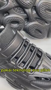 Sepatu slip on pria sandal selop pria anti air waterproof ringan lentur