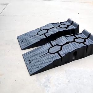 1 Pair 2500kg Heavy Duty Car Ramps / Car Show Ramps / DIY Ramp Anti Skid Ramp 900mm Maintenance Jack Lift Working Ramp Oil Change Repair