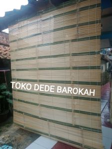 tirai bambu gulung