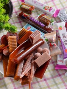 Mixed Hawthorn Rolls Fruit Paste Snacks Three Pounds Hawthorn Combination Honey Candy Burger Slices Cake from Hebei China
