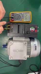 1ph220-3ph380V 0.75 1.5 2.2 3 4 5.5 7.5 11 15KW VFD AC Motor Speed Control Frequency Inverter Variable Frequency Driver Vector Converter