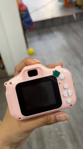 📸💗 Máy Ảnh Đồ Chơi Mini Dễ Thương – Quà Xinh Cho Bé Yêu