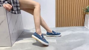 Sepatu Wanita Import Slip On Kanvas Wanita Motif