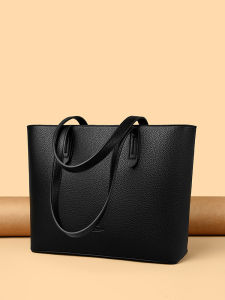 Miqi Kangaroo Womens Large Capacity Soft Leather Handbag Commuter Casual Shoulder Bag Fashionable Shopping Bag Shape