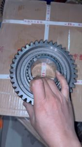 Bánh răng tầng trên 39 răng chéo 32 răng chuột EQ145 1700J-127 lắp cho xe ô tô ben thùng 35 đến 6 tấn hộp số 145