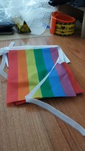 Dây cờ cầu vồng lục sắc cờ LGBT gồm 30 lá cờ dài 8m