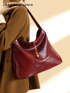 Wedding Tote Bag Oil Wax Underarm Bag Red Womens Tote Bag New Couple Gift Retro Artistic Style Detachable Shoulder Strap