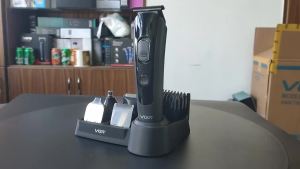 VGR | Bộ Dụng Cụ Chăm Sóc Cá Nhân Nam VGR 175 Sạc Được 5 Trong 1 Máy Cắt Tỉa Tóc Điện Kèm Nhiều Đầu Cắt Tỉa Cho Râu Mũi Tai Và Toàn Thân