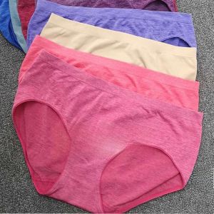กางเกงชั้นในทรงสามเหลี่ยมเอวกลางสำหรับผู้หญิง ทรงสปอร์ต ไร้ตะเข็บ แห้งเร็ว ไซส์ใหญ่ ชิ้นเดียว ทรงสปอร์ต ทรงสามเหลี่ยม