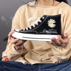 RFA FREE BOX SEPATU KANVAS SLIP ON KEMBANG DAISY & SEPATU KANVAS TINGGI