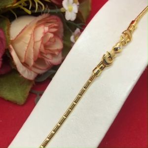 ทองลายกระดูกงูกลม ความยาว 6.5 นิ้ว ทองปลอม ชุบทอง สร้อยข้อมือ สะอาดสัมพันธ์ รูปถ่ายจากสินค้า สมบูรณ์อาหาร 1 ล้ามเครื่อง