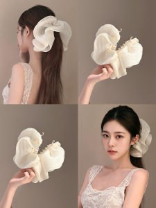 rosci | Oversized Ruffle Ear Wooden Barrette Hair Accessory