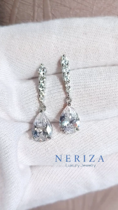 Neriza Jewelry/ ต่างหูระย้าเพชรสังเคราะห์เกรดพรีเมี่ยม ประกายเทียบเท่าเพชรแท้ จัดส่งพร้อมกล่องNE057