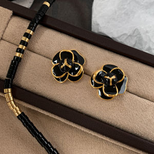 Elegant French Vintage Enamel Drip Glaze Camellia Flower Stud Earrings High End Luxury Feel Fashion Jewelry Accessories