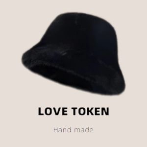 หมวกชาวประมงขนสัตว์เทียมหนาสำหรับผู้หญิงในฤดูใบไม้ร่วงและฤดูหนาว ทรงกลม หมวกทรงกลม ขนสัตว์ขนหนา ขนสัตว์ขนหนา หมวกทรงกลม หมวกทรงกลม