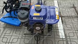 Máy cày bừa xới đất mini chạy xăng Anka 170 chạy xăng