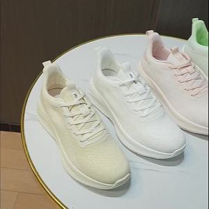 VRD261 New 2024 Summer Flying Woven Shoes Sports and Leisure Womens Shoes Height Increasing Breathable Sneaker Running Shoes Tide