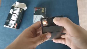 KOTAK ROKO KEREN ISI 20 BATANG BAHAN ALUMINIUM / Bungkus Tempat Roko + Korek Elektrik Case Anti Air