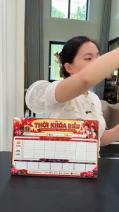 Bảng Thời Khóa Biểu Tráng Gương 20x30cm Khung Bo Viền Vàng Cao Cấp