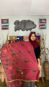 SAMPING PANJANG IBU MELAHIRKAN TOPIN PRIMISIMA CAP CENT