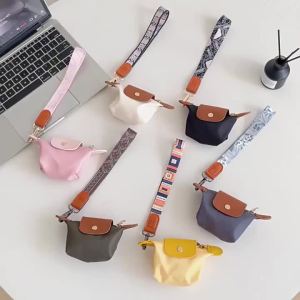 Túi Xách Mini Nữ Đeo Tay Le Pliage Đựng Son Môi Ví Đa Năng Thời Trang Chất Liệu Da.