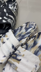 J รองเท้าแตะ รองเท้าแบบสวม แตะแบบสวม รุ่น WF-ZM6031-1A Size 40-45 สี สี ขาวกรมกากี ดำกากี ดำขาว